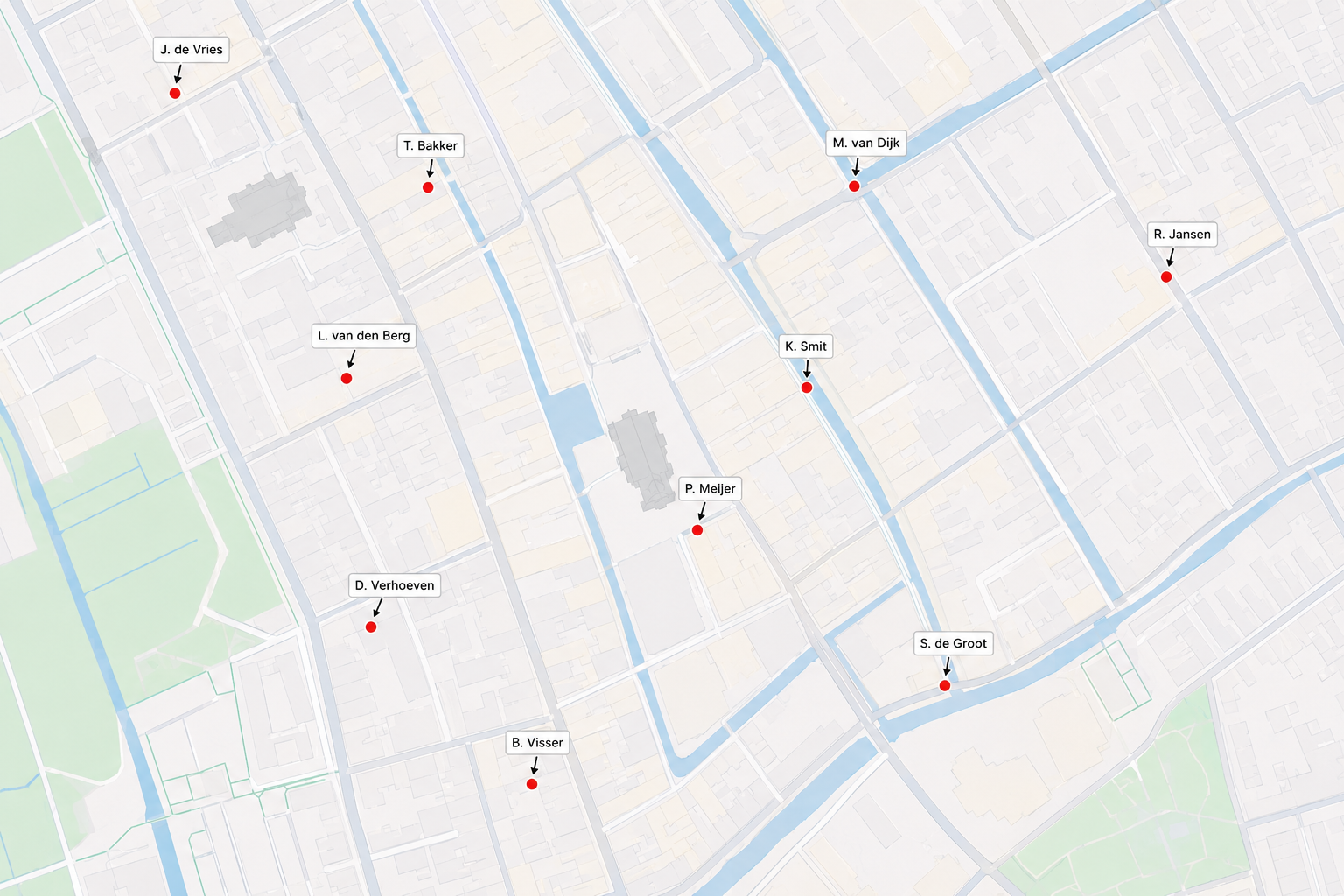 Live locator map showing tracked personnel and assets